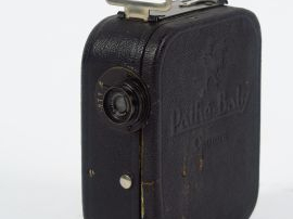 Vente aux enchères Pathé:Caméra Pathé Baby 9,5 mm, 1 chargeur