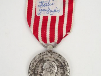 Vente aux enchères Médaille commémorative de l’expédition d'Italie (1859), attribuée aux 