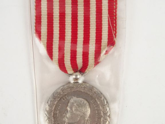 Vente aux enchères Médaille commémorative de l’expédition d'Italie (1859), attribuée aux 