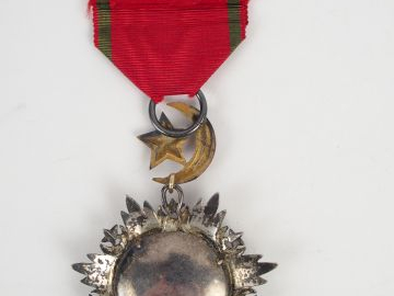 Décoration de chevalier de l'ordre turc du Medjidié (Mecidi, Nishani).
