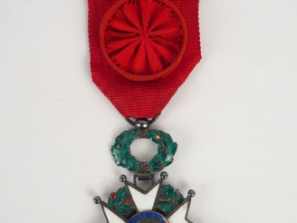 Vente aux enchères Etoile de chevalier  de la légion d’honneur époque Troisième Républiqu