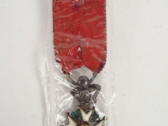 Vente aux enchères Réduction de l'étoile de chevalier de la légion d'honneur époque monar