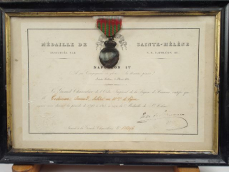 Vente aux enchères Cadre contenant un diplôme attribué à « Godinau Armand soldat au 81éme