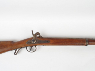 Vente aux enchères Joli fusil de traite à percussion arme montée fer, monture en noyer, p