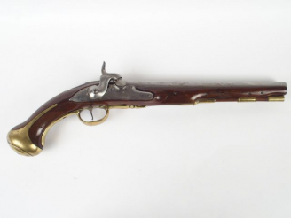 Vente aux enchères Grand pistolet réglementaire anglais genre "Sea Service"  anciennement