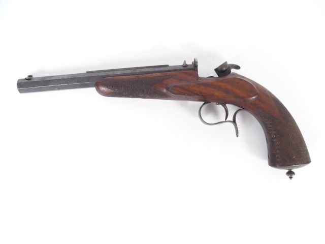 Grand pistolet de tir système  Flobert calibre 6mm canon octogonal ray