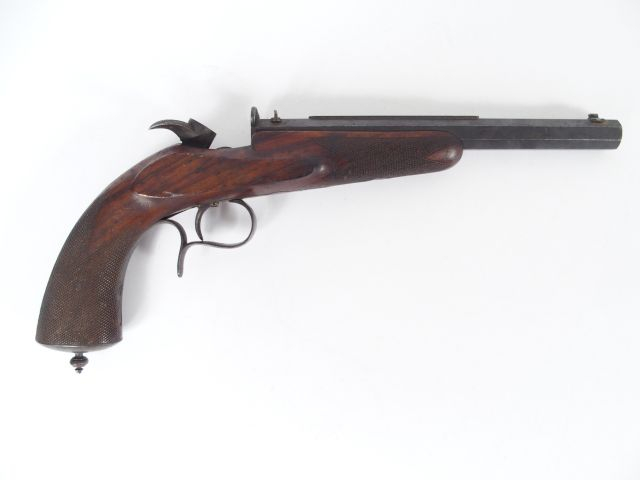 Grand pistolet de tir système  Flobert calibre 6mm canon octogonal ray
