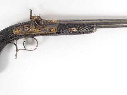 Extraordinaire paire de pistolets à percussion présentés dans leur com