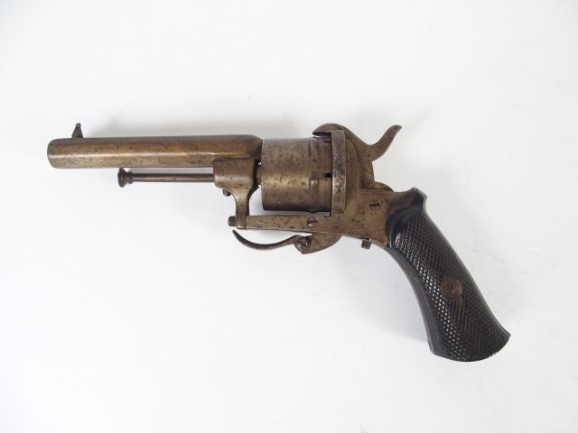 Révolver système Lefaucheux fabrication Belge calibre 7mm à broche pol