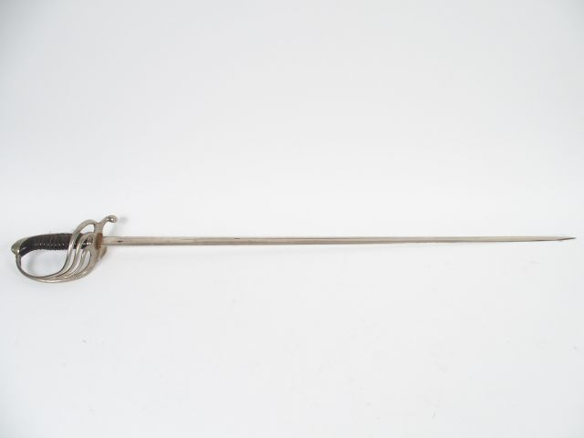 Sabre Français d’officier réglementaire modèle 1882, fusée corne  fili