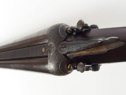 Beau fusil de chasse juxtaposé à chien de fabrication Anglaise calibre