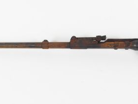 Vente aux enchères Action et canon de fusil réglementaire anglais Lee Enfield calibre 303