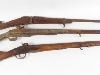 Vente aux enchères lot de 3 fusils de chasse pour collectionneurs débutant à restaurer do