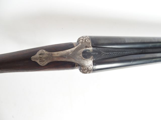 Beau fusil juxtaposé Ideal type 340 à éjecteurs calibre 12/65 numéro 8