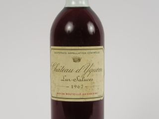 1 BOUTEILLE CHÂTEAU D'YQUEM 1er CCS SAUTERNES - 1967 - LB