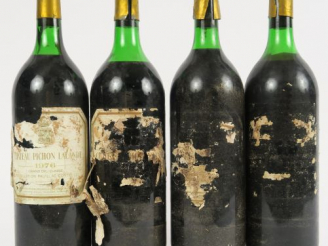 Vente aux enchères 4 MAGNUMS CHÂTEAU PICHON LALANDE GCC ST JULIEN - 1976 - 1 BG/1 LB/1 HE