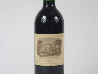 Vente aux enchères 1 BOUTEILLE CHATEAU LAFITE ROTHSCHILD 1ER GCC PAUILLAC - 1991 - ETIQUE
