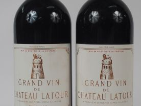 Vente aux enchères 2 BOUTEILLES CHATEAU LATOUR 1ER GCC PAUILLAC - 1998