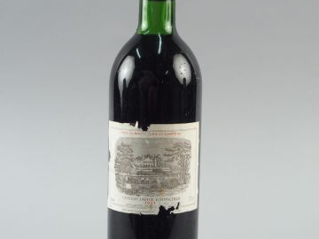 7 BOUTEILLES : 2 BOUTEILLES CHATEAU YON FIGEAC ST EMILION 1992 - 5 BOU