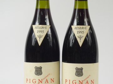 2 BOUTEILLES CHATEAU RAYAS PIGNAN - 1995 - 1 ETLD