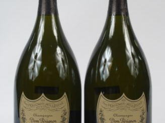Vente aux enchères 2 MAGNUMS CHAMPAGNE DOM PERIGNON - 2003