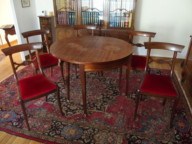 Table de salle à manger de forme demi-lune en bois naturel, 7 pieds et