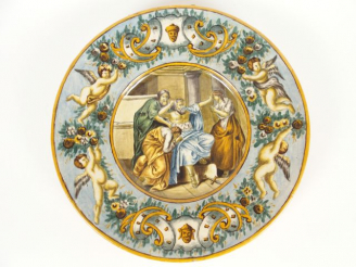 Vente aux enchères Plat italien XIXe en faïence à décor de scènes de l'antiquité. Diamètr