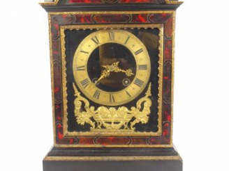Vente aux enchères Cartel de style Louis XIV en marqueterie Boulle, mouvement signé Louis