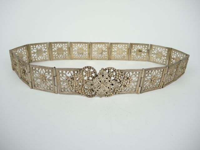 Ceinture en argent ajouré, travail d'afrique du Nord début Xxe