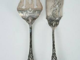 Vente aux enchères Couvert de service à poisson Art Nouveau en argent, poinçon Minerve. P