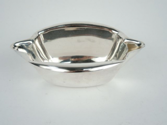 Vente aux enchères Saucière de style Art Déco en métal argenté