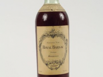 Vente aux enchères 1 BOUTEILLE ROYAL BARSAC F. WOLTNER ANNEES 20/30 - HEP-MEP/CAPS LEGER 