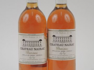 Vente aux enchères 2 BOUTEILLES CHÂTEAU NAIRAC SAUTERNES - 1989 - 1 ELA