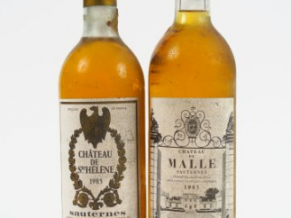 Vente aux enchères 2 BOUTEILLES SAUTERNES : 1 CHÂTEAU DE MALLE 1983 - 1 CHÂTEAU STE HELEN
