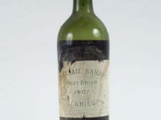 Vente aux enchères 1 BOUTEILLE CHÂTEAU BAHANS HAUT BRION GRAVES - 1907 - VIDANGE/3 CM AU 