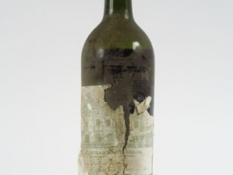 Vente aux enchères 1 BOUTEILLE CHÂTEAU HAUT BRION 1er GCC GRAVES - 1909 - BEP-VIDANGE/ETA