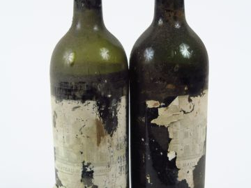2 BOUTEILLES CHÂTEAU HAUT BRION 1er GCC GRAVES - 1912 - VIDANGE/3 CM A