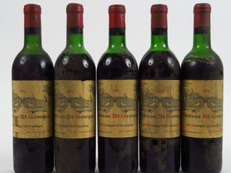 Vente aux enchères 5 BOUTEILLES CHÂTEAU ST GEORGES ST EMILION - 1970 - 1 HEP/3 MEP/1 BEP/