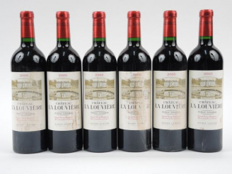 Vente aux enchères 6 BOUTEILLES CHÂTEAU LA LOUVIERE GRAVES - 2005 - CBO - 1 EA/4EF