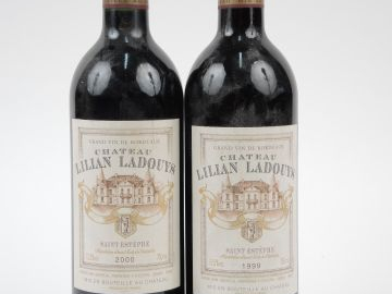 2 BOUTEILLES CHÂTEAU LILIAN LADOUYS ST ESTEPHE - 1 de 1999/1 de 2000