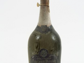 Vente aux enchères 1 BOUTEILLE CHAMPAGNE LAURENT PERRIER 'CUVEE GRAND SIECLE' - BS/LB