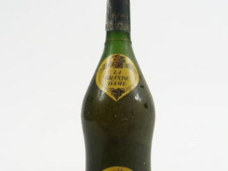 Vente aux enchères 1 BOUTEILLE CHAMPAGNE VEUVE CLICQUOT PONSARDIN 'LA GRANDE DAME' - 1966