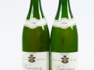 Vente aux enchères 2 BOUTEILLES VOUVRAY MOELLEUX FOREAU DOMAINE DU CLOS NAUDIN - 1996