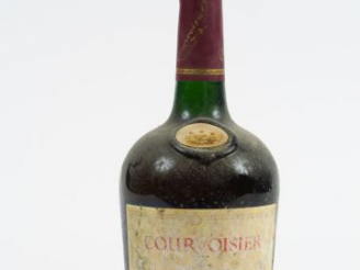 Vente aux enchères 1 VIEILLE BOUTEILLE COGNAC COURVOISIER - BS