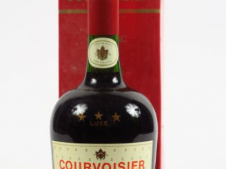 Vente aux enchères 1 BOUTEILLE COGNAC COURVOISIER LUXE - COFFRET