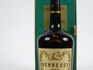 Vente aux enchères 1 MAGNUM COGNAC GRANDE FINE CHAMPAGNE HENNESSY 'VSOP RESERVE' - COFFRE
