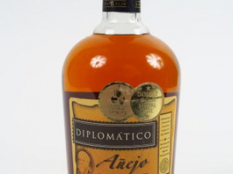 Vente aux enchères 1 BOUTEILLE DIPLOMATICO ANEJO