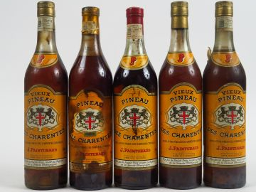 5 BOUTEILLES VIEUX PINEAU DES CHARENTES J. PAINTURAUD - 1 CAPS ABS