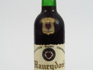 Vente aux enchères 1 BOUTEILLE MAURY DORE CAVE ESTEVE DESIRE - 1925
