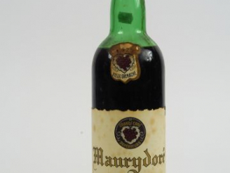 Vente aux enchères 1 BOUTEILLE MAURY DORE CAVE ESTEVE DESIRE - 1925 - MEP